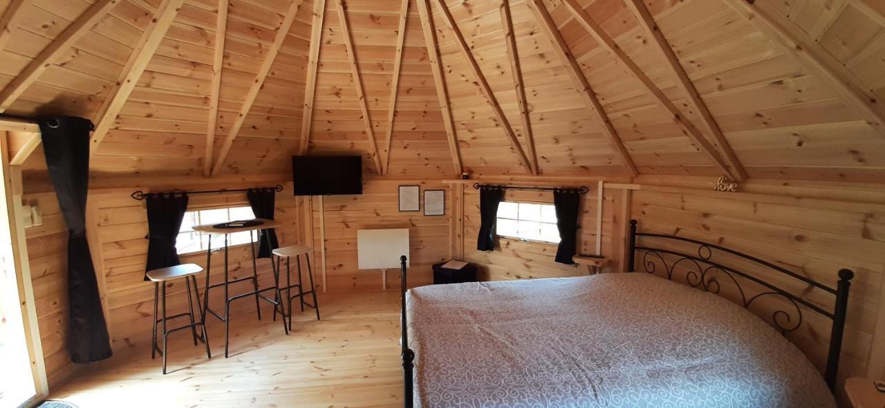 Kota Scandinave Avec Son Bain Nordique Privatif - Gite Du Moulin 62130 Pierremont Exterior foto
